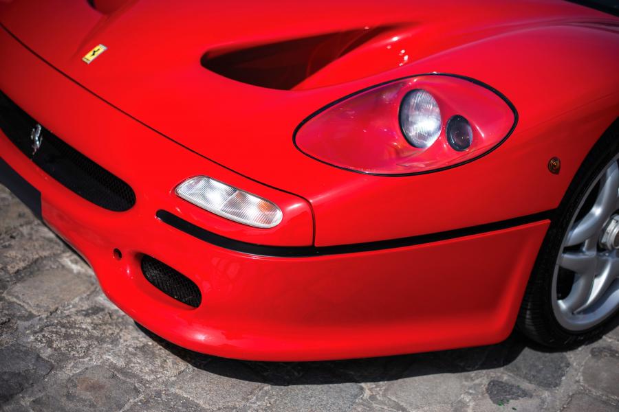 Детали экстерьера Ferrari F50 1995 года  (WW) (фото 6 из 72)